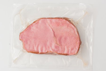 Slice ham vacuum sealed